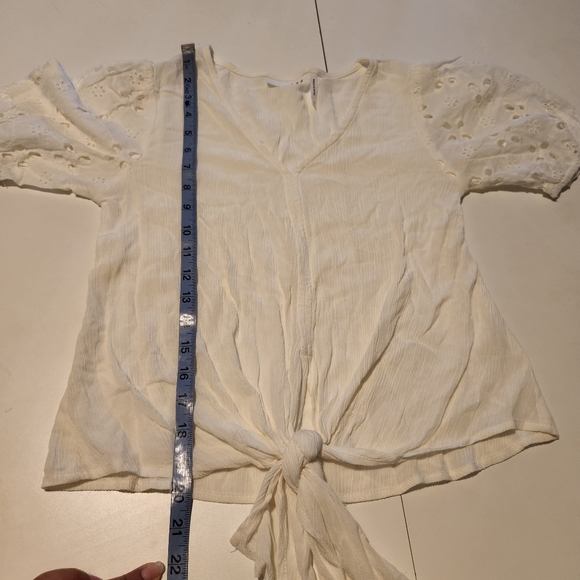 LUQ Vneck Eyelet Sleeve Front Tie Blouse - Picture 5 of 8